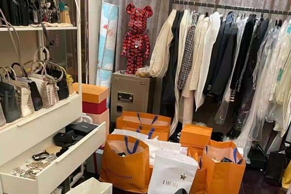 大庆市肇州回收一线品牌衣服